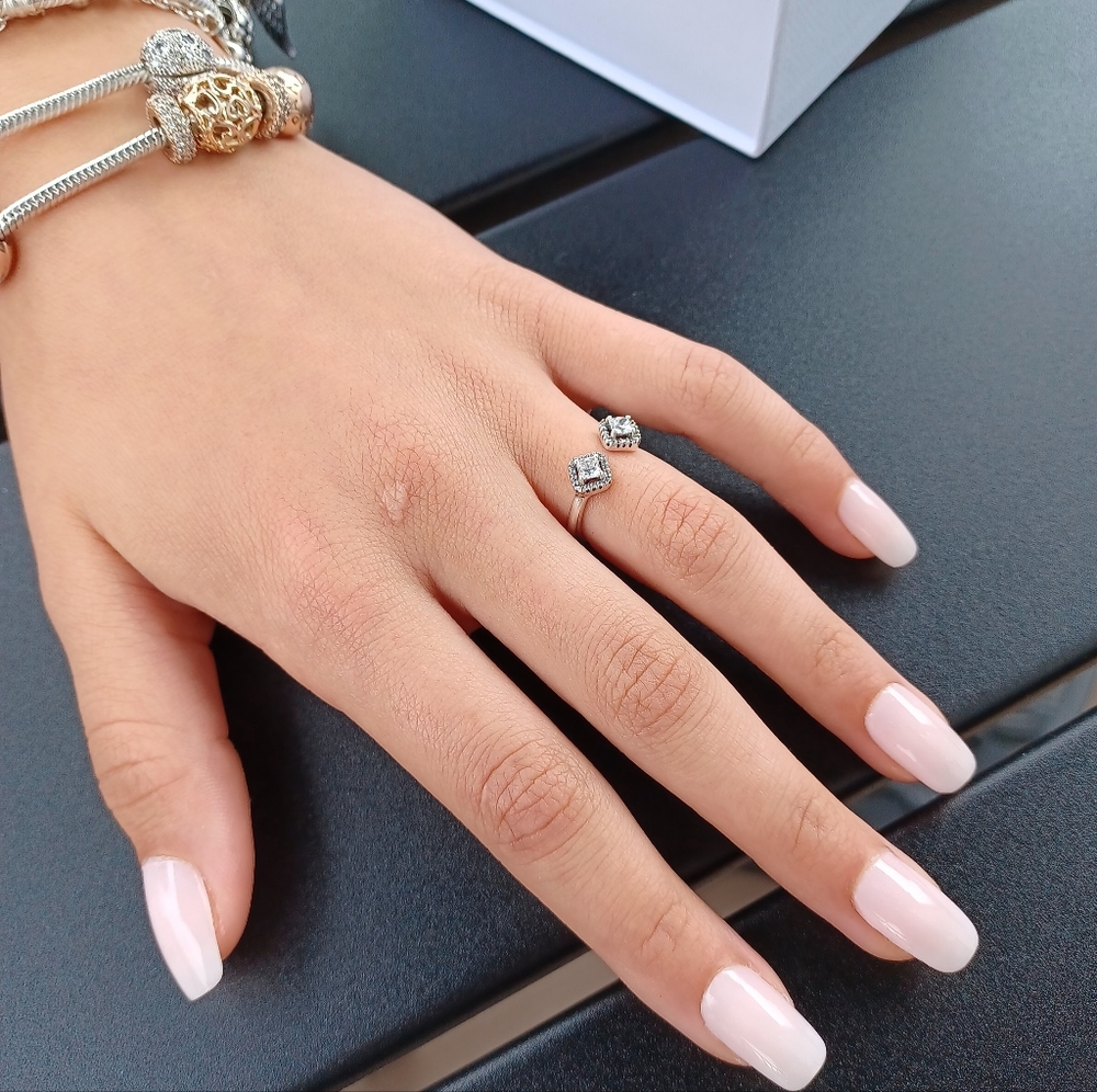 Pandora Ring